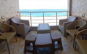 Paradise Beach Alexandria Sea View - Free Wi-Fi - Alex